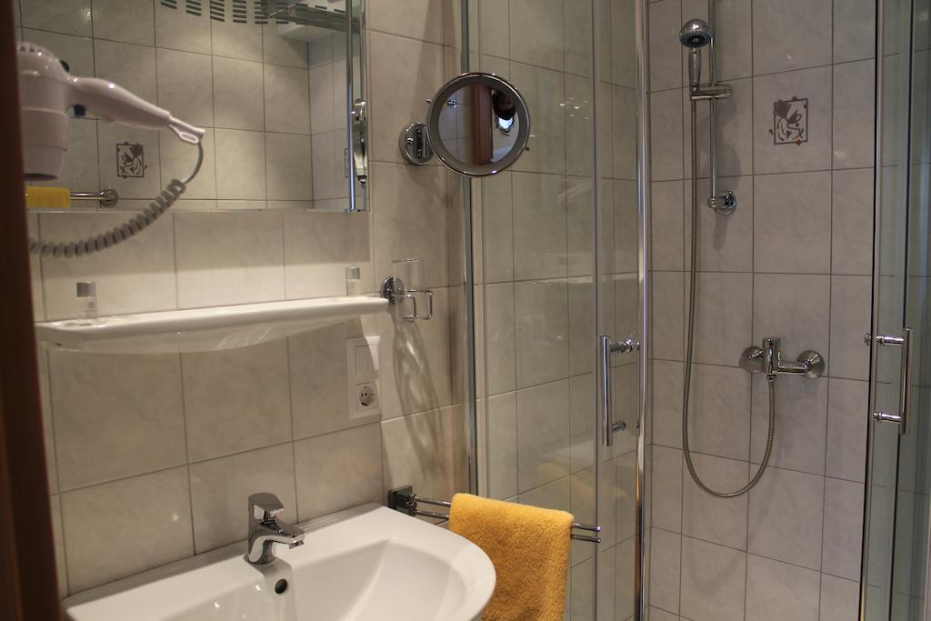 Hotel Brigitte Bad Krozingen Værelse billede