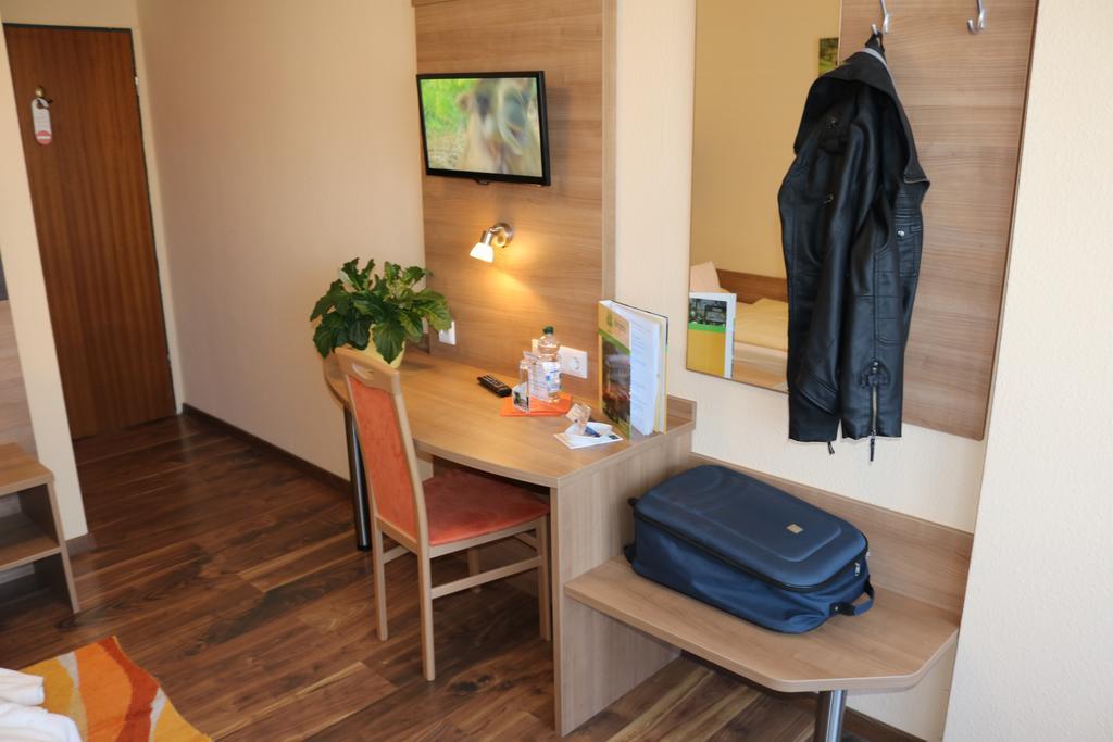 Hotel Brigitte Bad Krozingen Eksteriør billede