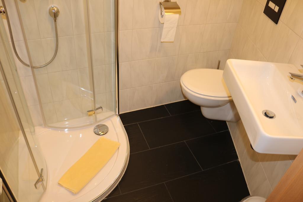 Hotel Brigitte Bad Krozingen Eksteriør billede